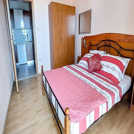Smokvica Apartmán Starigrad Paklenica